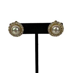 ROMAN Vintage Faux Pearl Clip On Earrings Gold Tone Round Statement Classic